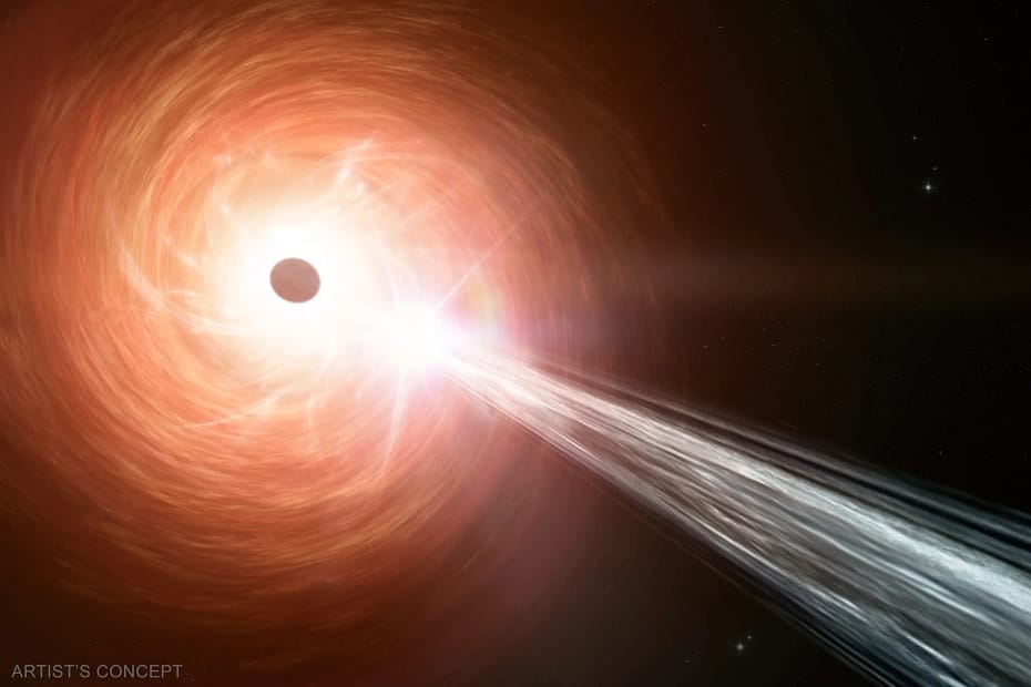 Imagem ilustrativa de um buraco negro no centro de uma galáxia, mostrando o disco de acreção brilhante ao redor e jatos de energia sendo emitidos para o espaço.